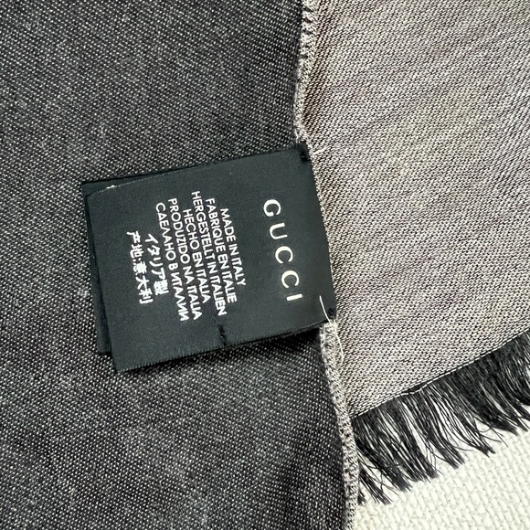 Gucci Charcoal and Light Gray Patterned Scarf - Picture 5 of 11